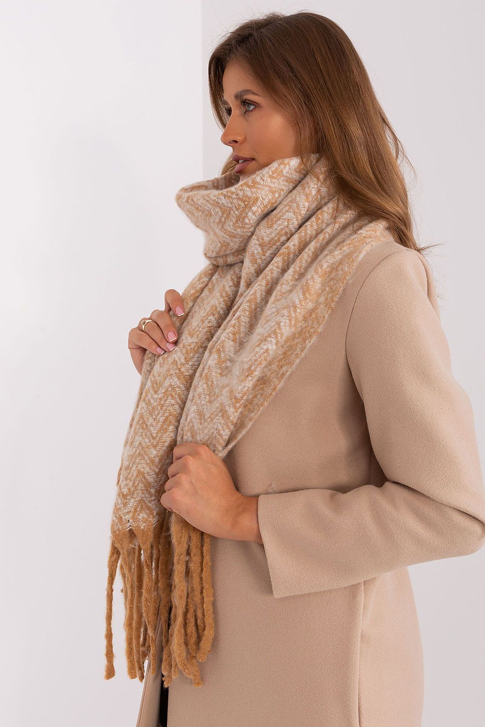 sjaal model 205970 AT