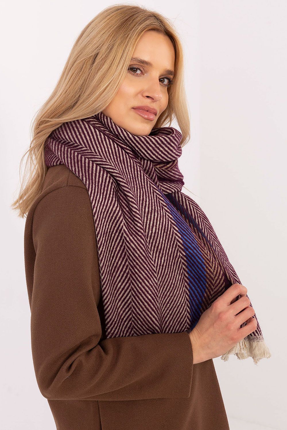 sjaal model 206037 AT