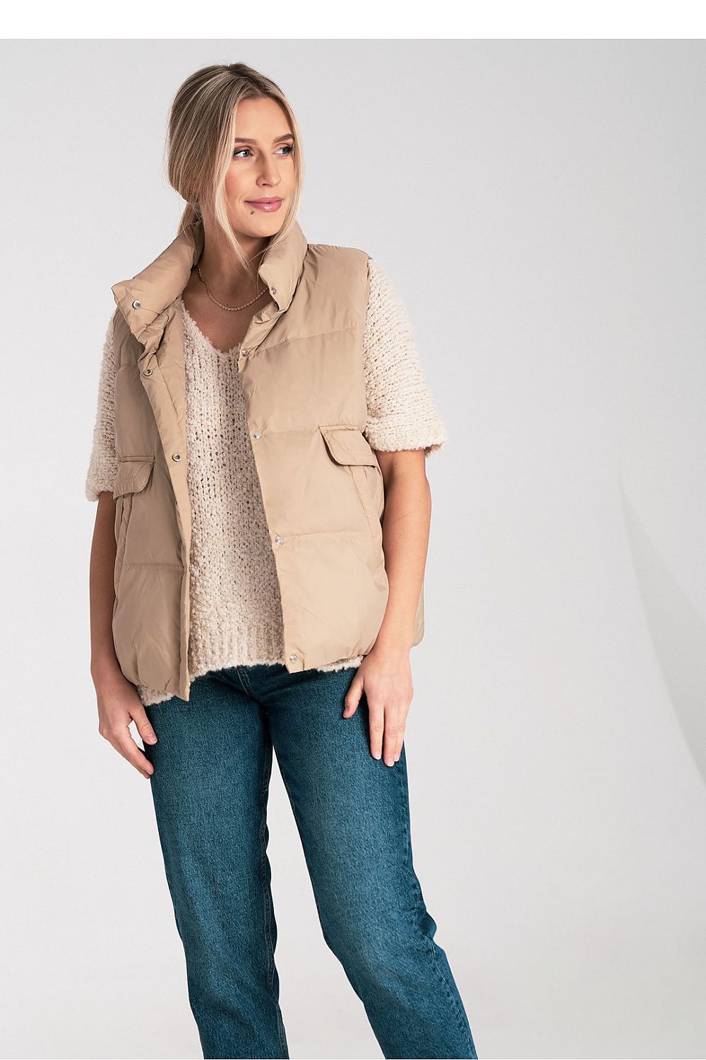 vest model 217068 Figl